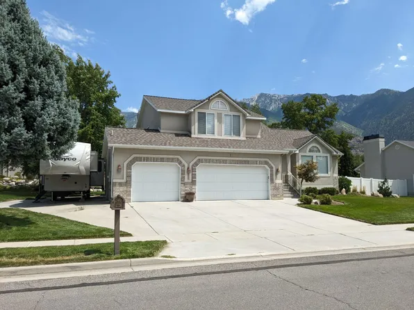 11121 S Tall Pines Way, Sandy, UT 84092