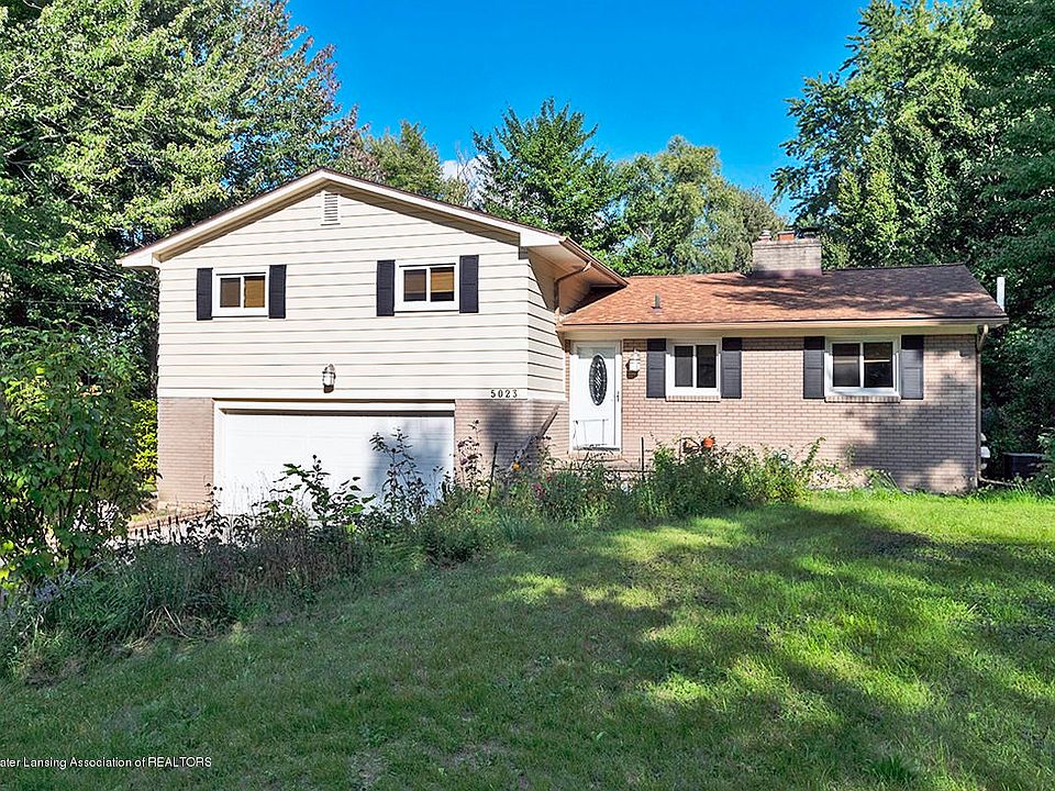 5023 Algonquin Okemos Home for Sale