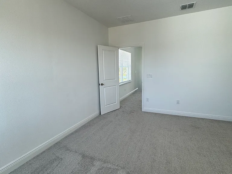 2990 Scout St — Photo 26