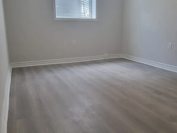 5 Greenwood Cres, Brampton, ON L6S 1T2