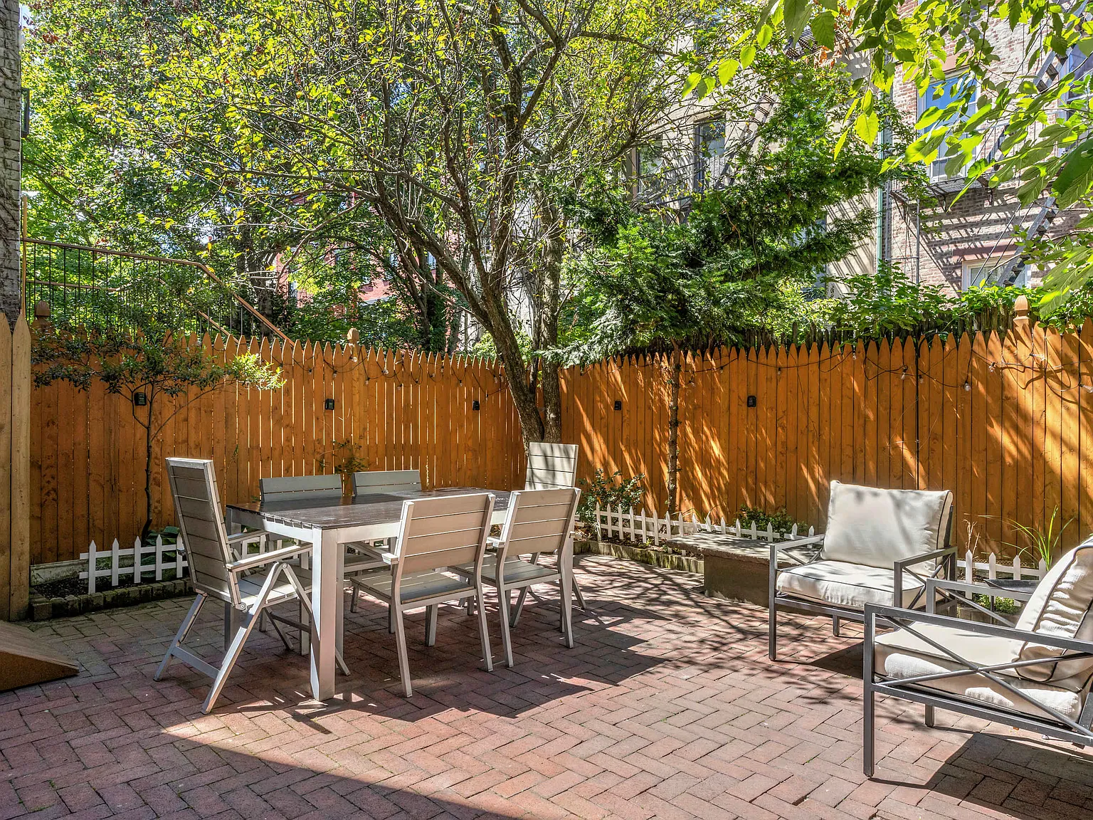 38 Garden Place — Photo 4