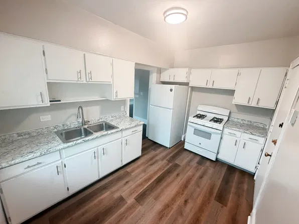 13320 Cooley Ave APT 4, Cleveland, OH 44111