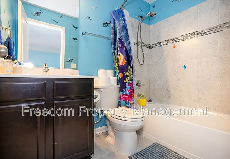 2425 Morgans Point Dr — Photo 42