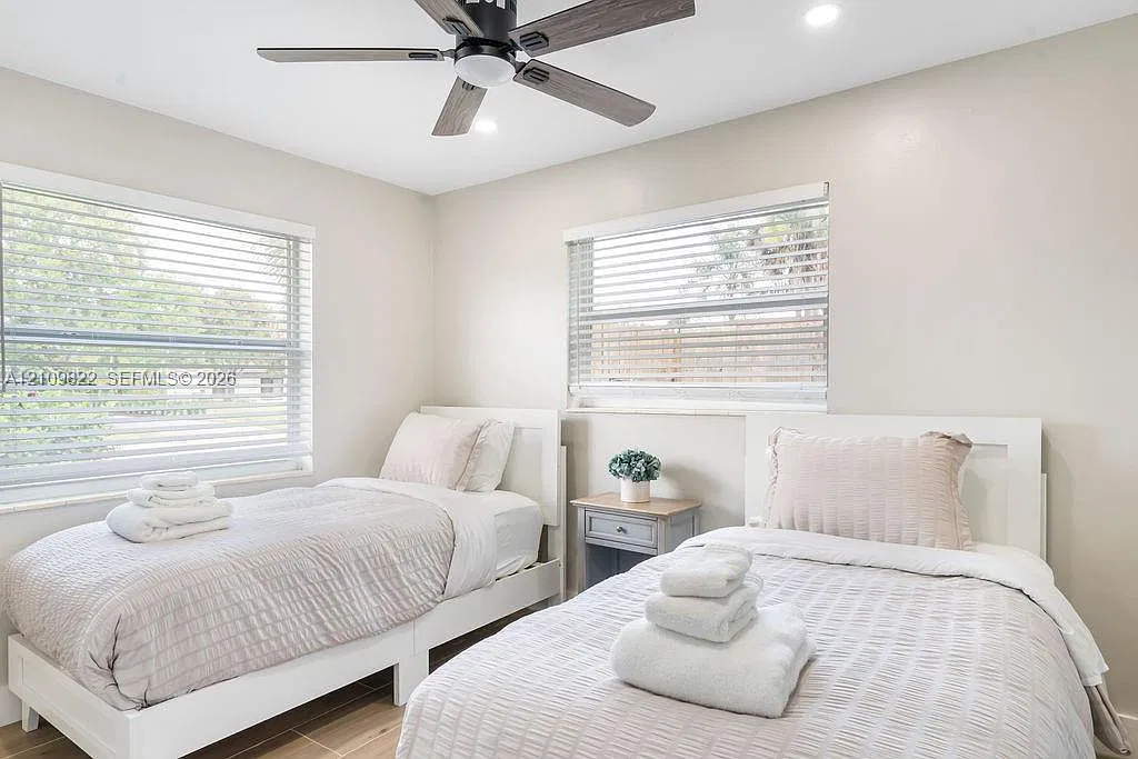 North Palm Beach Village — Photo 4