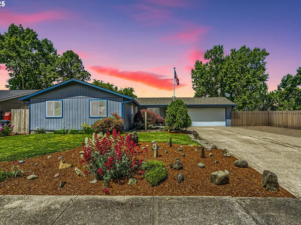 1953 NE Lilac St, Hillsboro, OR 97124