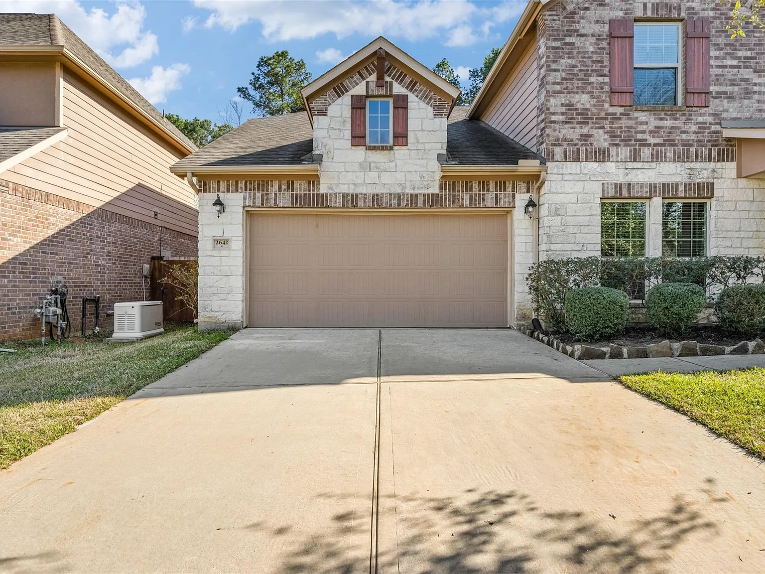 4 bed, 2.5 bath, 3459 sqft, $3,250 — Photo 2