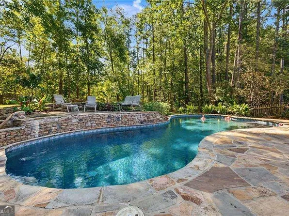 343 Ironhill Trce, Woodstock, GA 30189