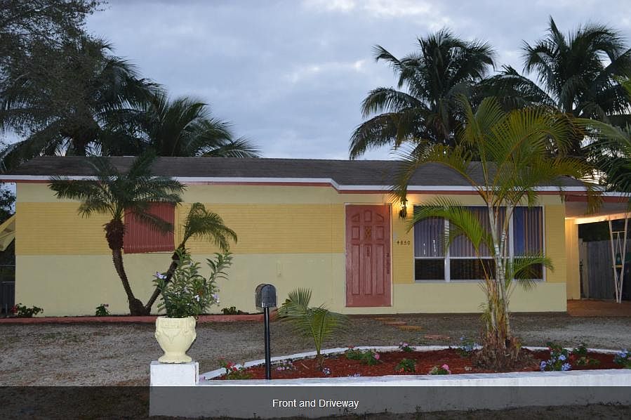 1st image of 4850 SW 41st Ave