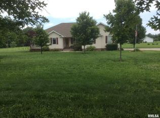 842 E Haney Rd, Carbondale, IL 62901