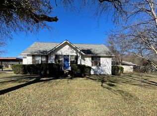101 Olive St, Waxahachie, TX 75165