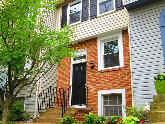 3rd image of 3741 Sudley Ford Ct