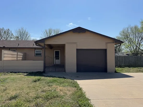 9323 W 16th St N, Wichita, KS 67212
