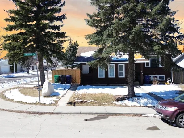 402A Gardiner PLACE, Saskatoon, SK S7N 2S9