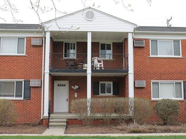 1097 Tienken Ct APT 202