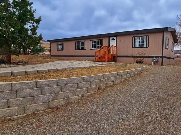 402 Feldspar Cir, Mound House, NV 89706