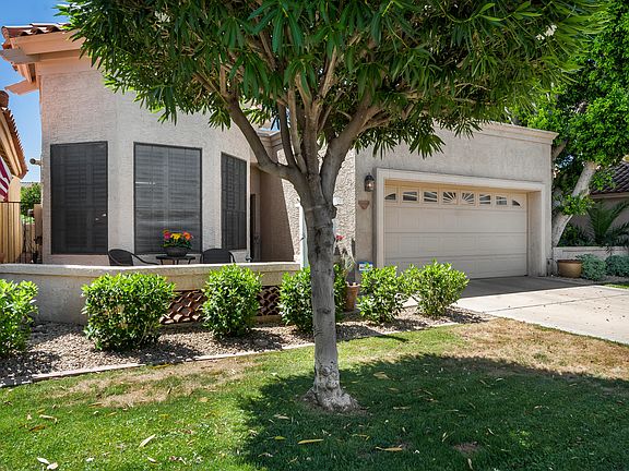 2nd image of 10621 E Fanfol Ln