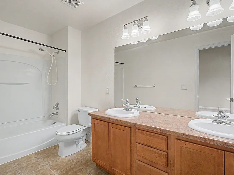 17076 Blue Mist Grv — Photo 18