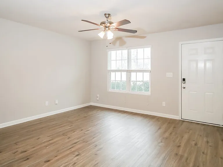2132 Boulder Ct — Photo 5