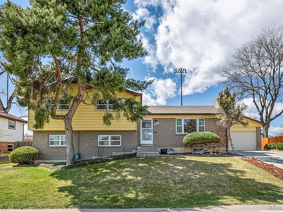 2nd image of 10221 Melody Dr