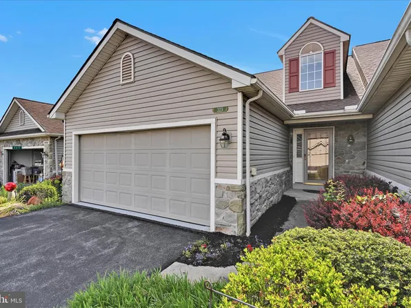 323 Hill St, Mount Joy, PA 17552