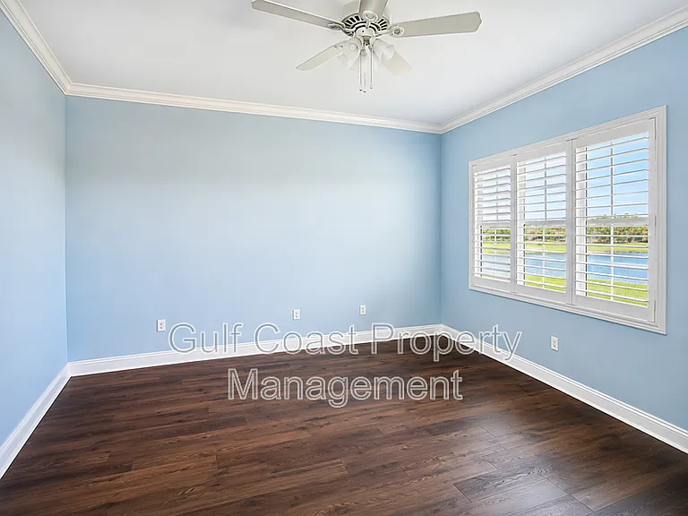 8361 Miramar Way — Photo 13