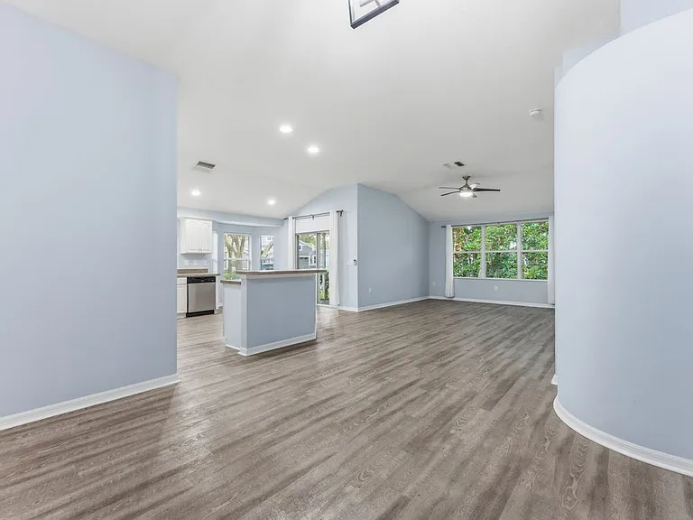 6125 Gannetwood Pl — Photo 7