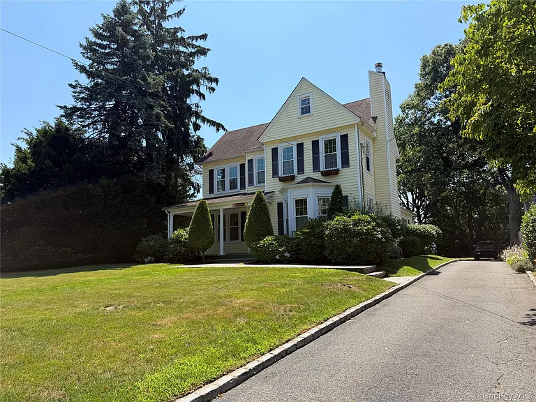13 Walnut St — Photo 17