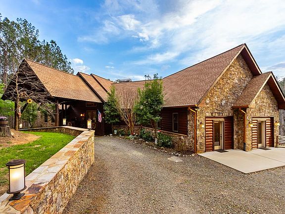 4th image of 415 Kestrel Ridge Cir