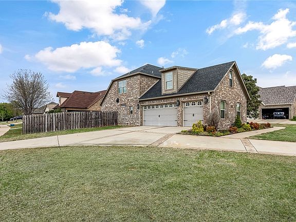 2nd image of 3506 SW Cranbrook Ave