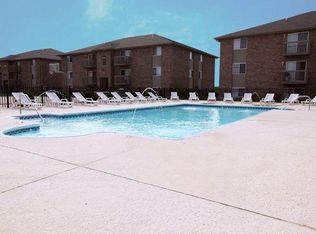 400/410/420/430 W Elting St, Macomb, IL 61455