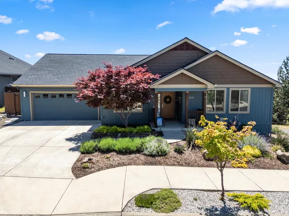 1008 Azure Way, Eagle Pt, OR 97524