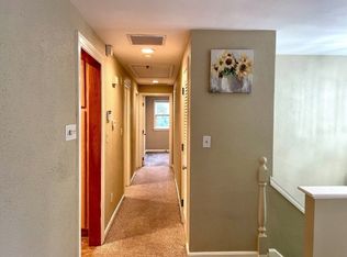 1 Hammond St, Southborough, MA 01772