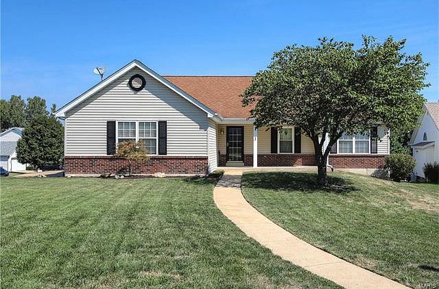 2nd image of 1 Royallmeadow Ct