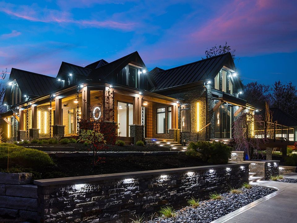 2nd image of 3844 Amity Rd