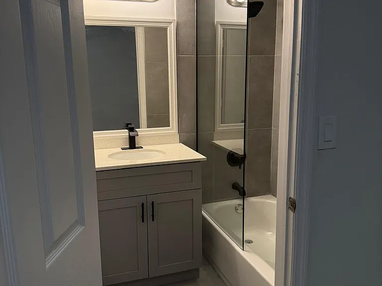 715 SW 148th Ave #610 — Photo 14