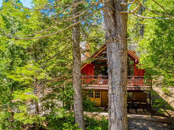 1163 Silvertip Ln, Fish Camp, CA 93623