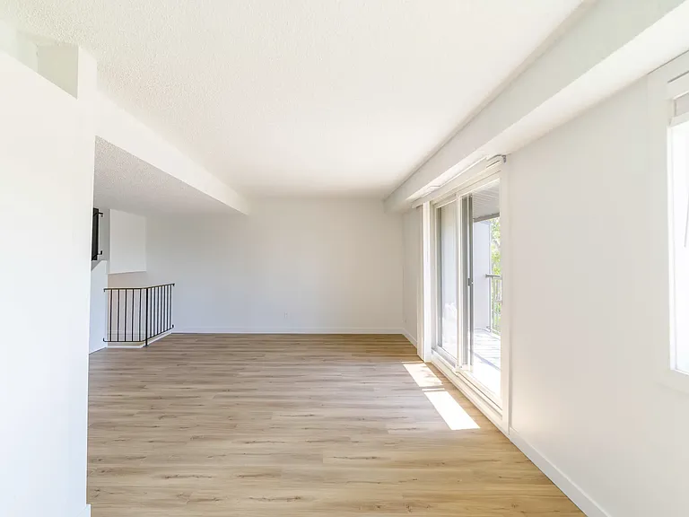 739 Bracewood Dr SW — Photo 57
