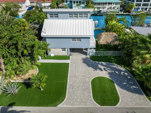 334 E Seaview Dr, Duck Key, FL 33050