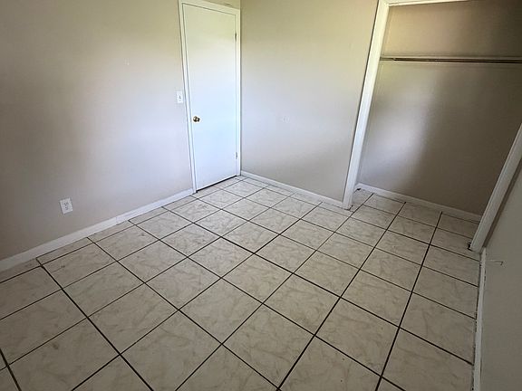 4th image of 501 Shaw St #B