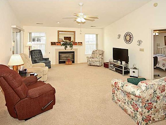 4th image of 1378 Briar Meadow Ct
