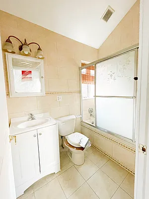 Rented by Prime Realty | media 30