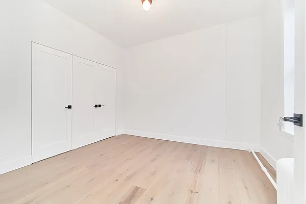 Rented by Living New York | media 17