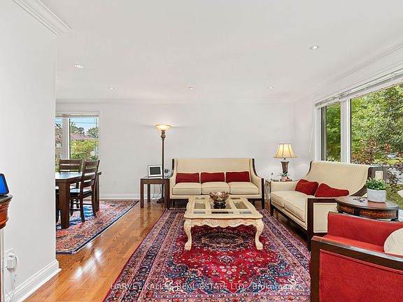 5th image of 32 Acton Ave