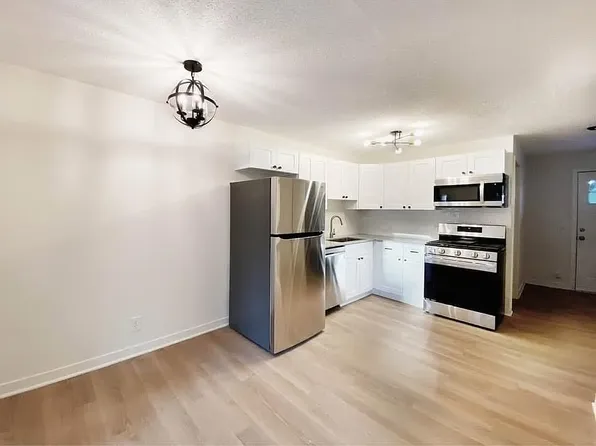 1433 4th St NE #3, Minneapolis, MN 55413