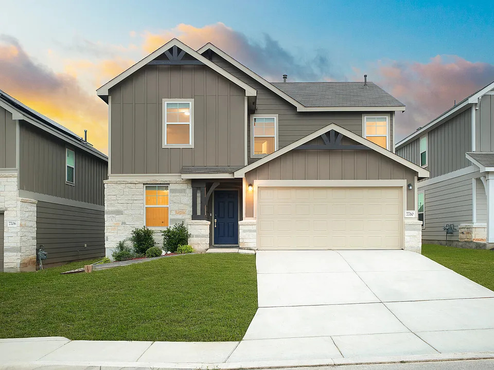 7710 Ponderosa Pne