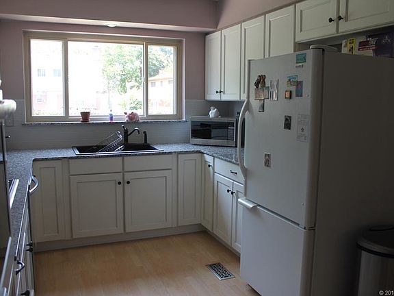 4th image of 1914 S 74th East Ave