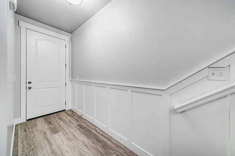4 bed, 3.5 bath, 2350 sqft, $495 — Photo 2