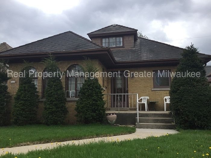1st image of 5115 W Greenfield Ave