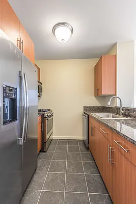 Rented by Chelsea Tower | media 3