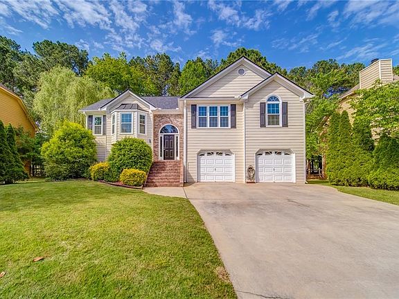 3rd image of 2074 Township Dr